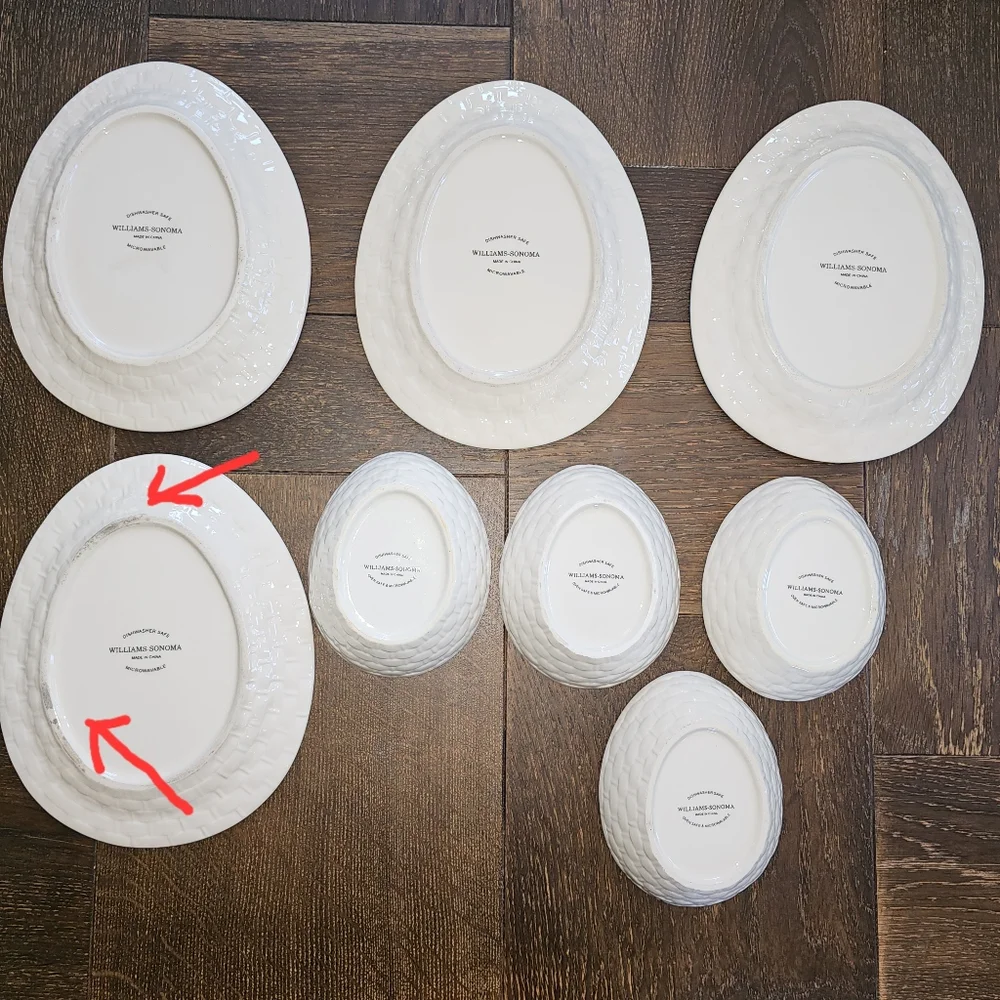 Williams Sonoma Easter Bunny Egg Shaped Plates Ramekins bowls set of 8